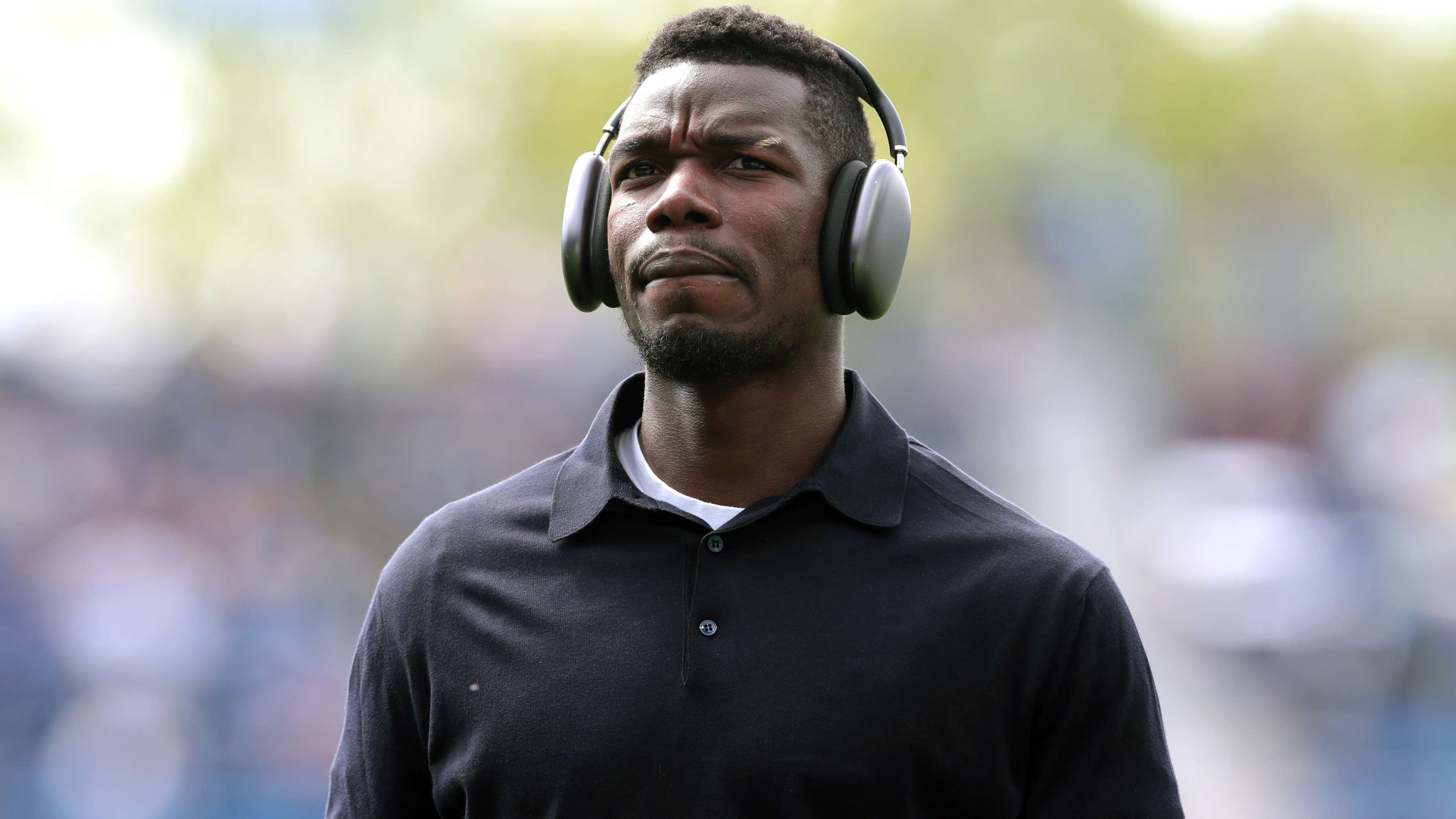 他用实际行 他用实际行